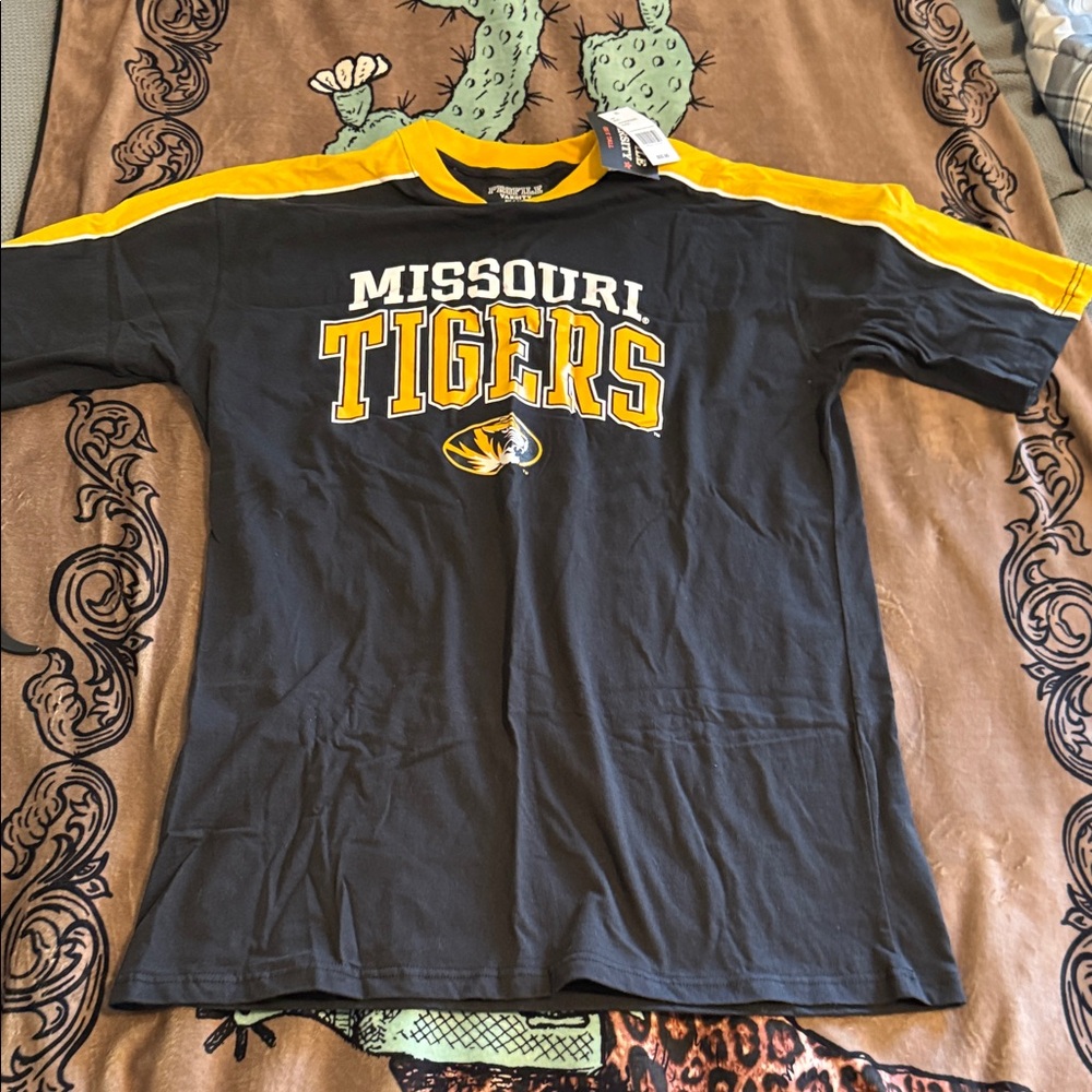 NWT Missouri Tigers Men’s - Black and Yellow